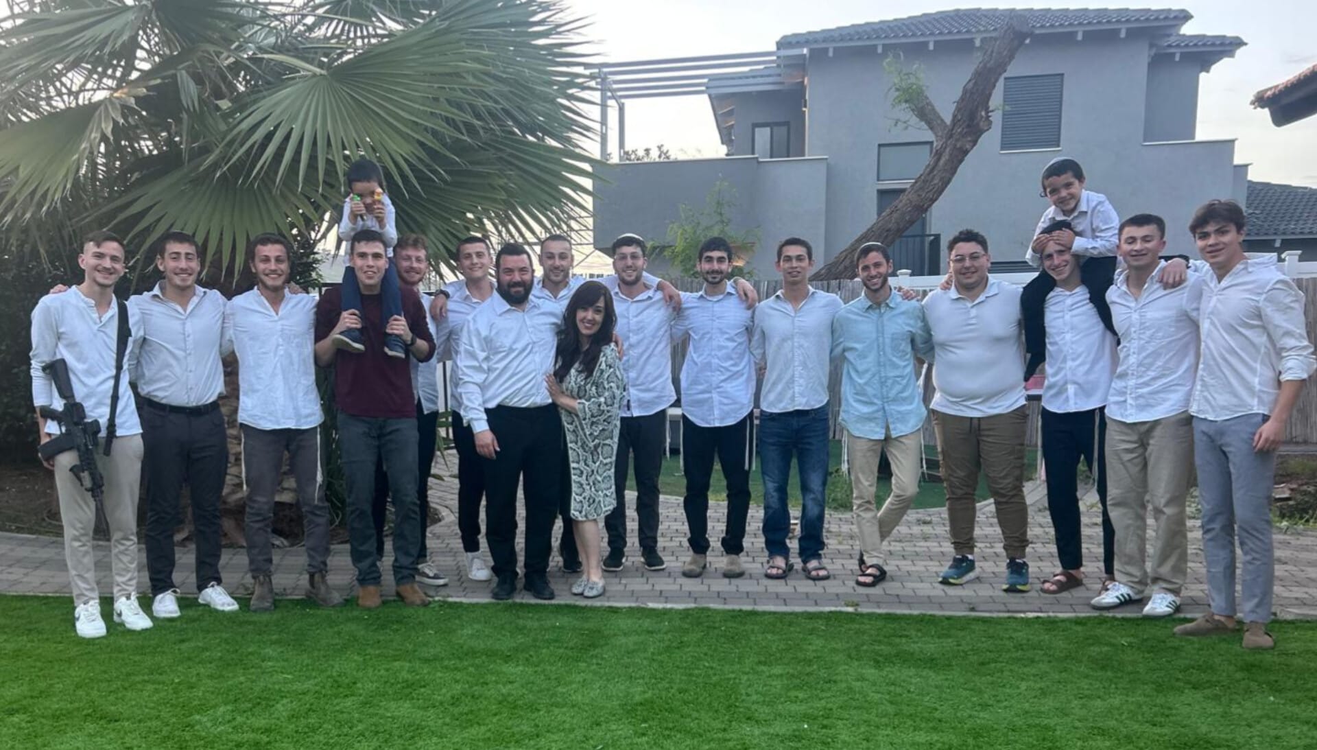 15th-Shabbaton-Group-Shot