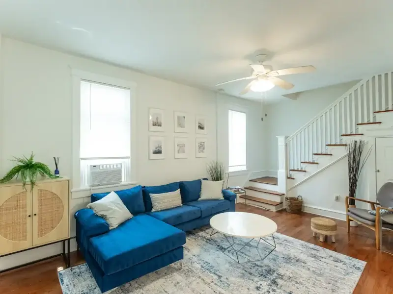 Cherry-Villa-Atlantic-City-NJ-living-800×600