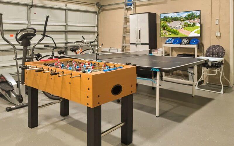 Clemente-Villa-Boca-Raton-Florida-gameroom-800×498