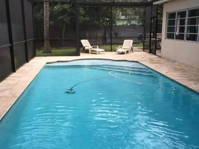 East-Terrace-Villa-pool-long-800×600.jpg