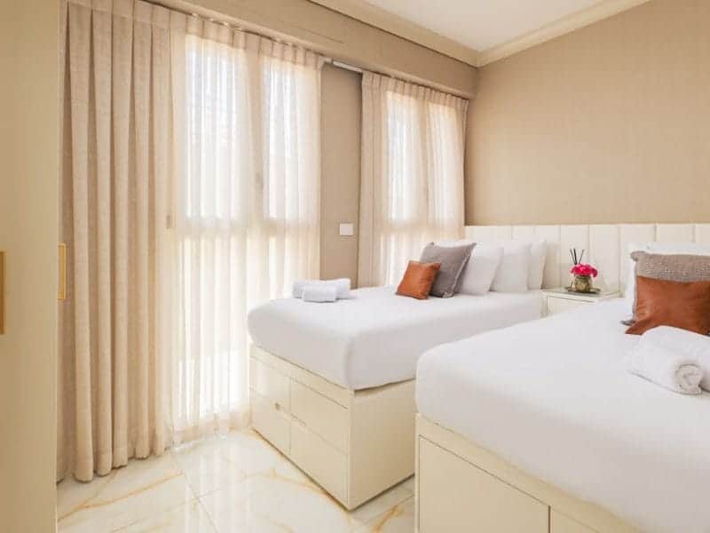 Gold-106-800×600