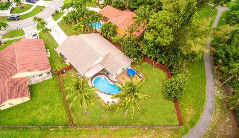 Silver-Woods-Villa-bird-view-800×461