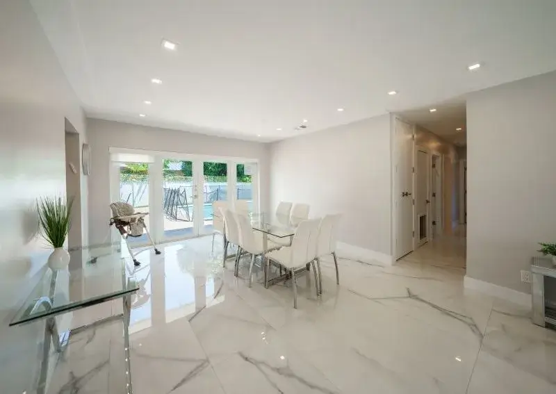 Sun-Villa-nmb-dining-room-800×567.jpg
