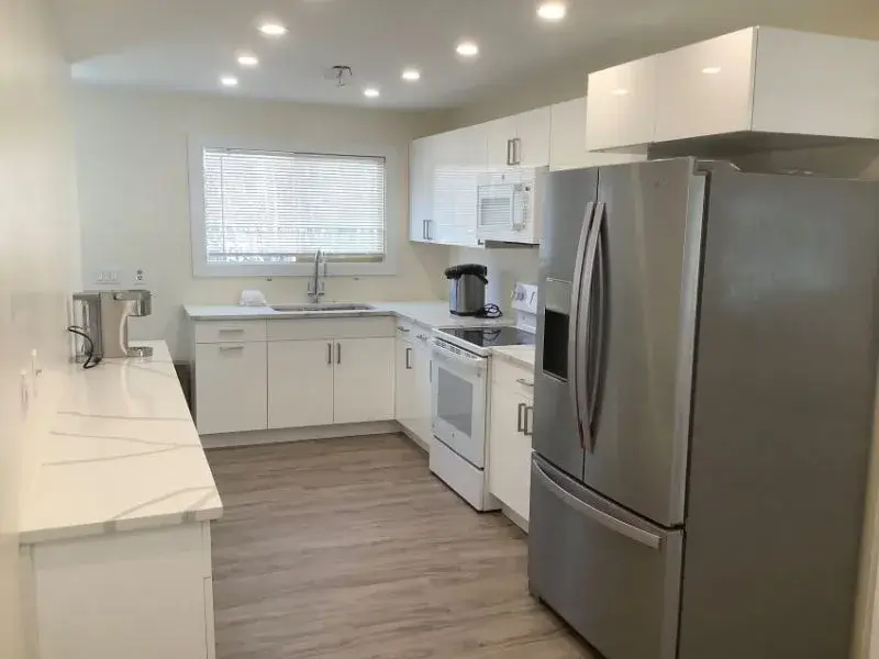 apt-1-kitchen-800×600.jpg