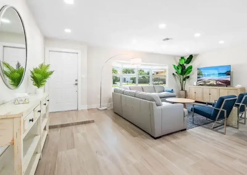 living-room-1-800×567.jpg