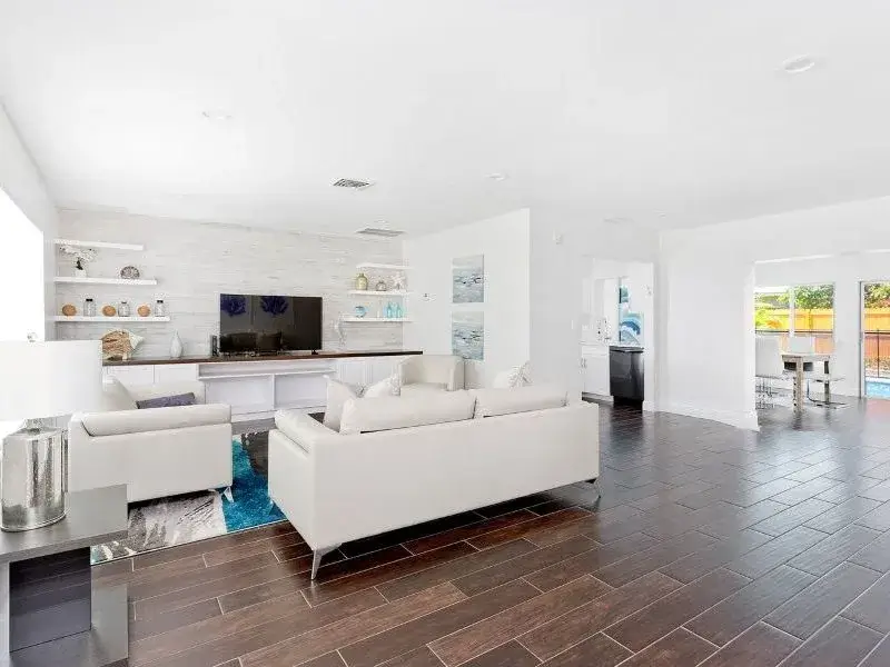living-room-2-800×600.jpg