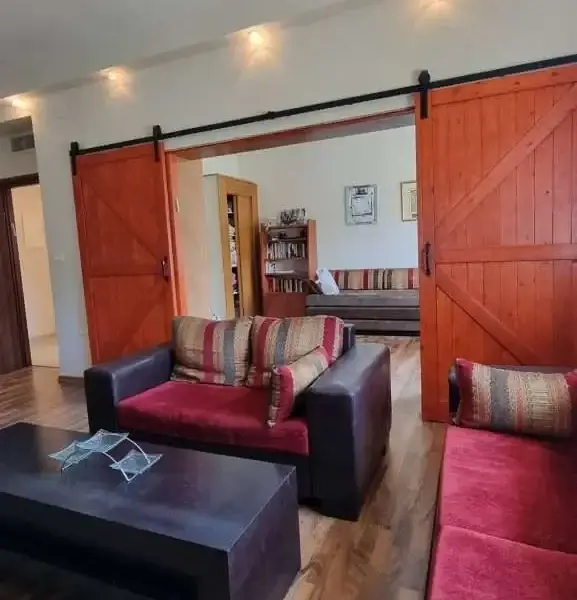 Livingroom_1-1126-x-2000-577×1024-1-577×600
