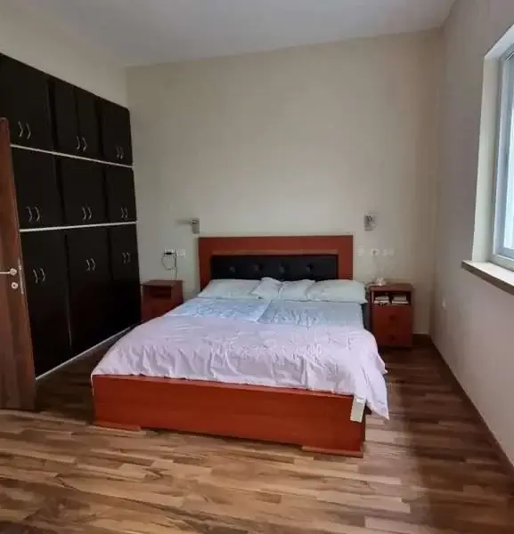 Master_bedroom-1126-x-2000-577×1024-1-577×600