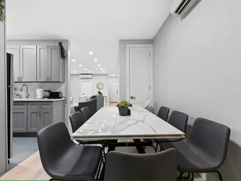 Opal-Apt-1-crown-heights-dining-800×600.jpg