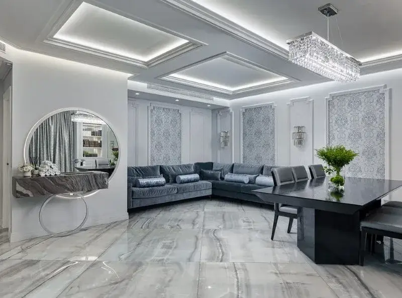 Silver-27-800×593.jpg