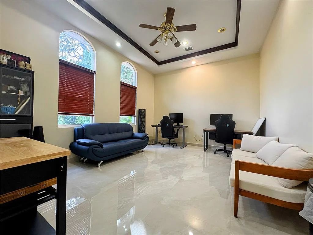 cefd1c6a-5aee-4477-b031-989ec4e04b8c